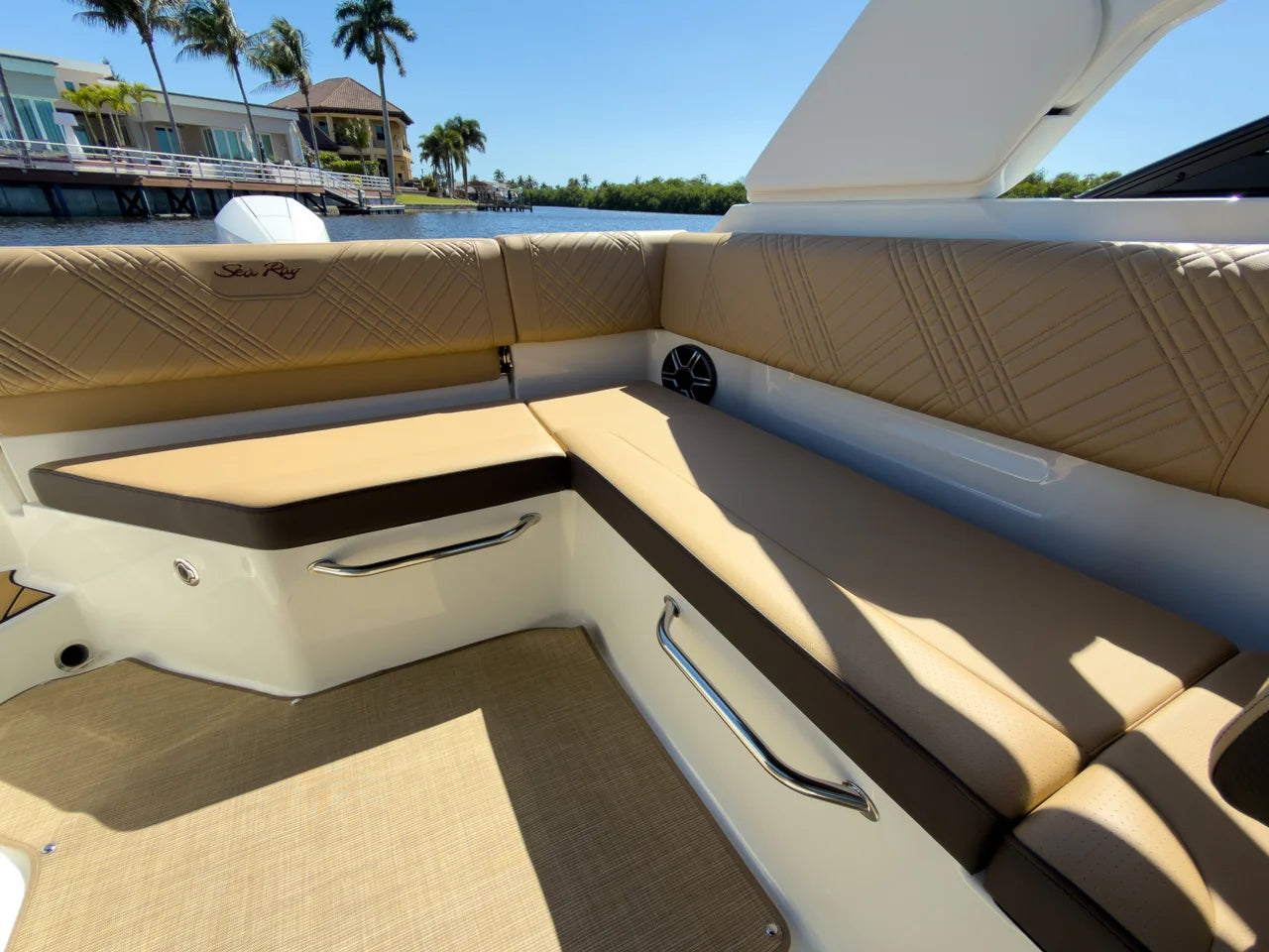 2026 Sea Ray SDX 250 Outboard 25.0 feet, Clearwater, Florida #12