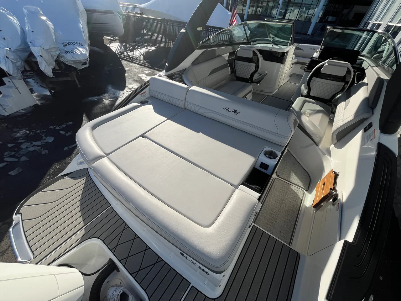 2026 Sea Ray SLX 260 Outboard 26.0 feet, Clearwater, Florida #12
