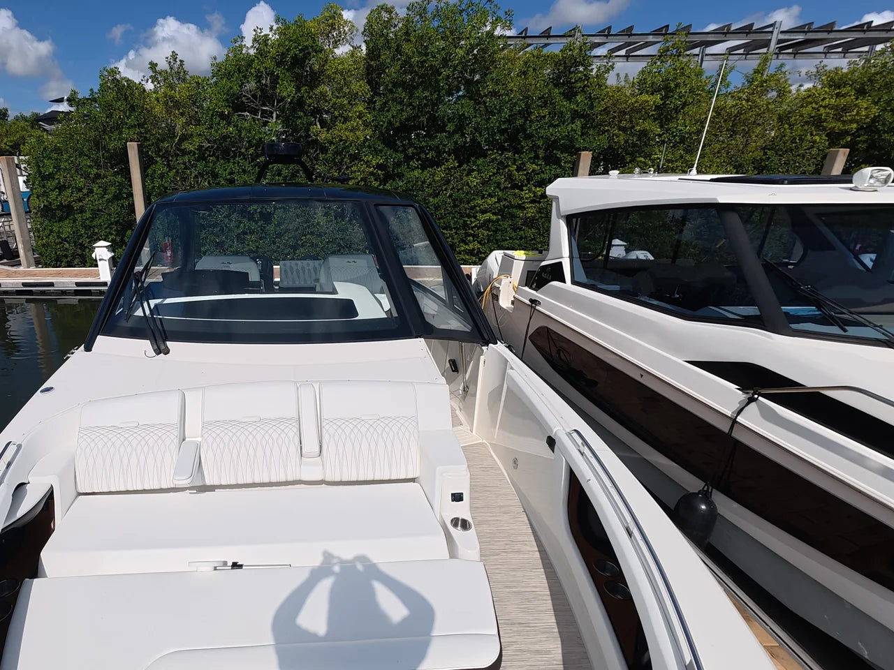 2026 Sea Ray Sundancer 370 Outboard 37.0 feet, Clearwater, Florida #27