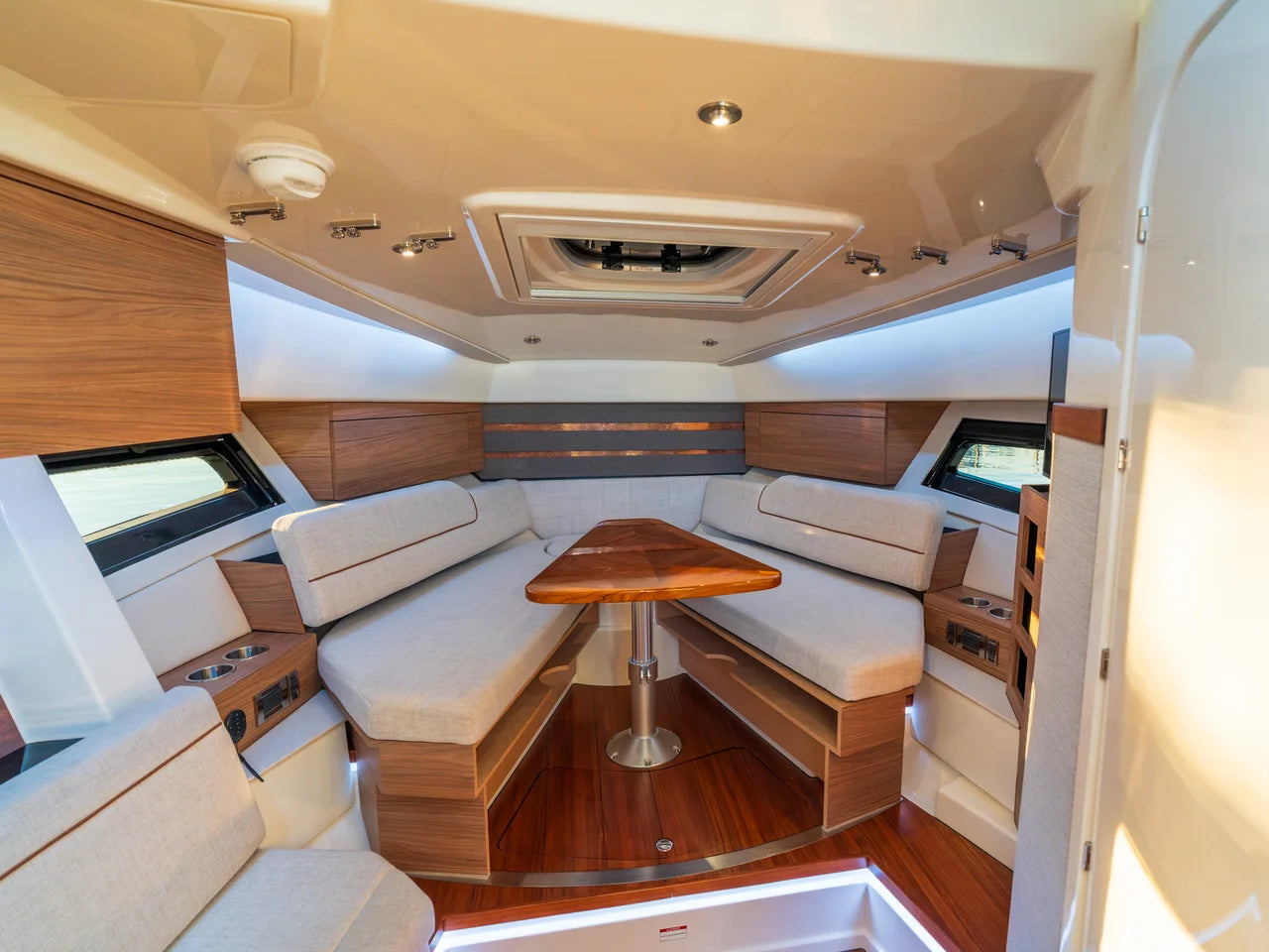 2026 Boston Whaler 365 Conquest 36.0 feet, Clearwater, Florida #41