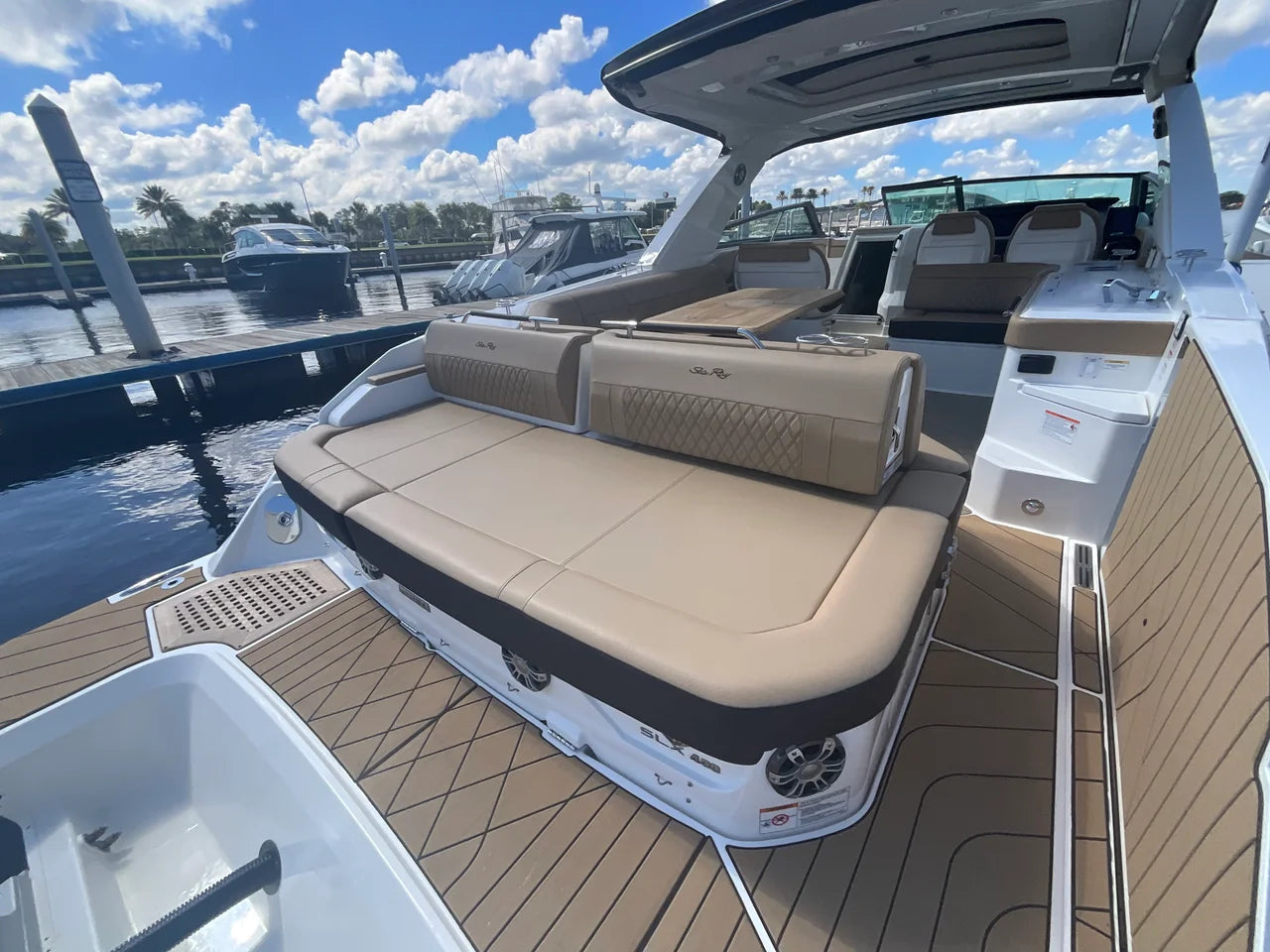 2026 Sea Ray SLX 400 Outboard 40.0 feet, Clearwater, Florida #11