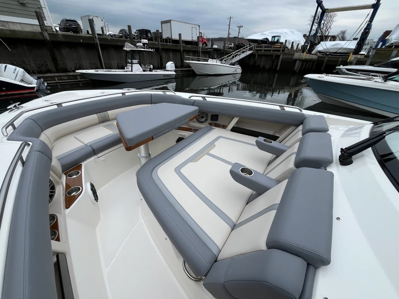 2026 Boston Whaler 350 Realm 35.0 feet, Clearwater, Florida #43