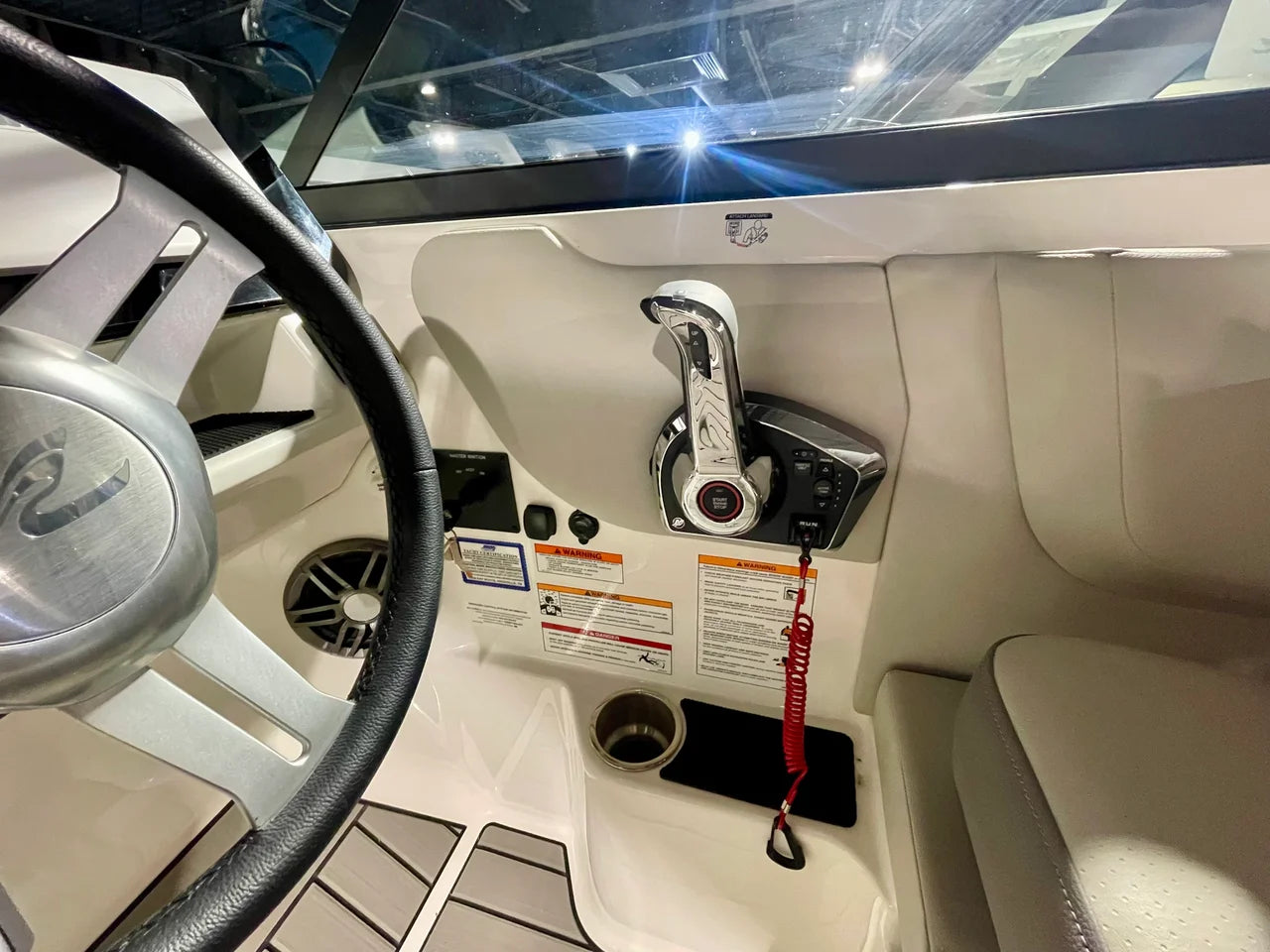 2026 Sea Ray SDX 270 Outboard 27.0 feet, Clearwater, Florida #10