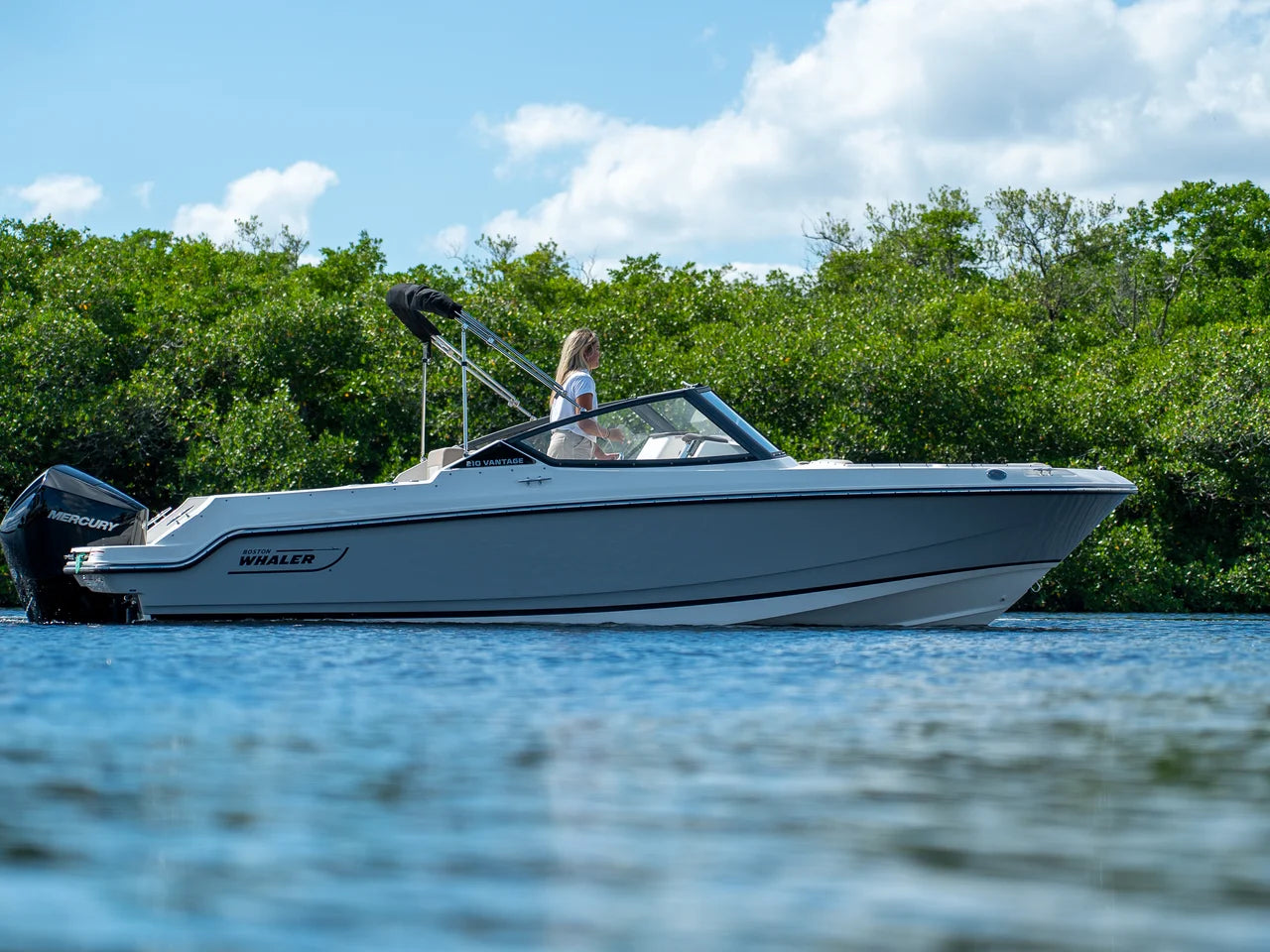2026 Boston Whaler 210 Vantage 21.0 feet, Clearwater, Florida #22