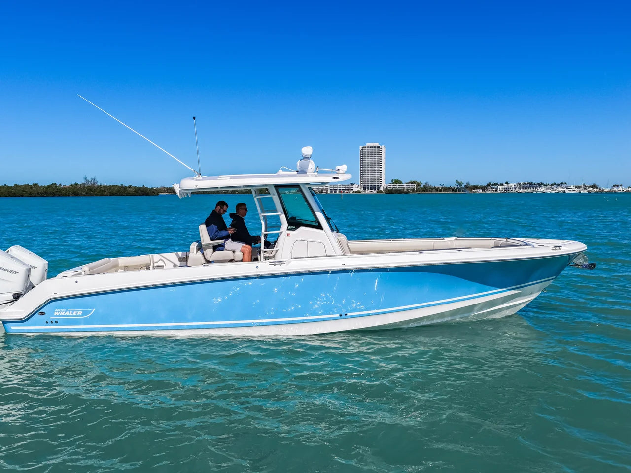 2026 Boston Whaler 330 Outrage 33.0 feet, Clearwater, Florida #1