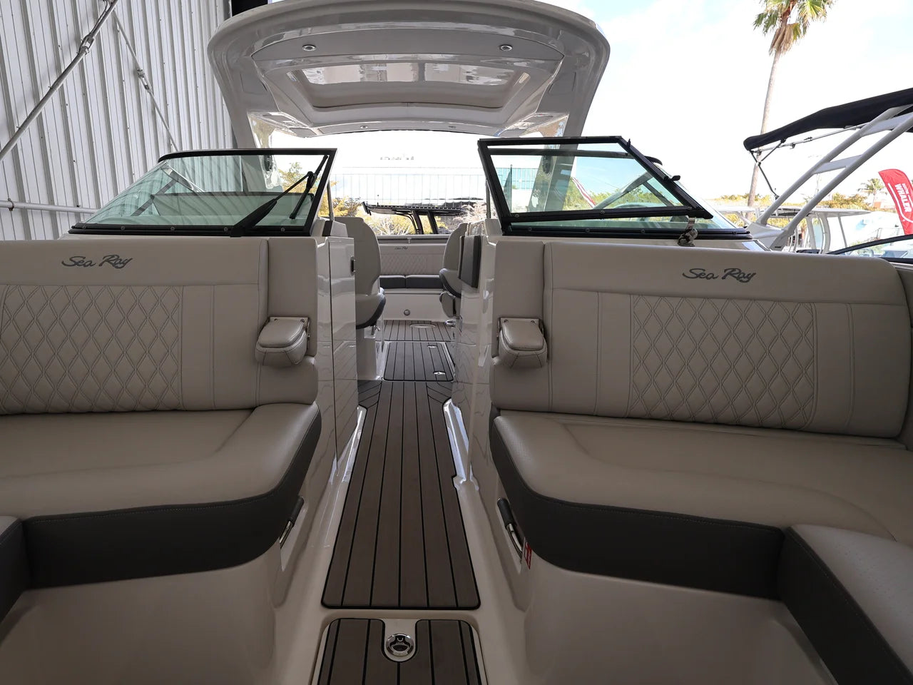 2026 Sea Ray SLX 310 Outboard 31.0 feet, Clearwater, Florida #23