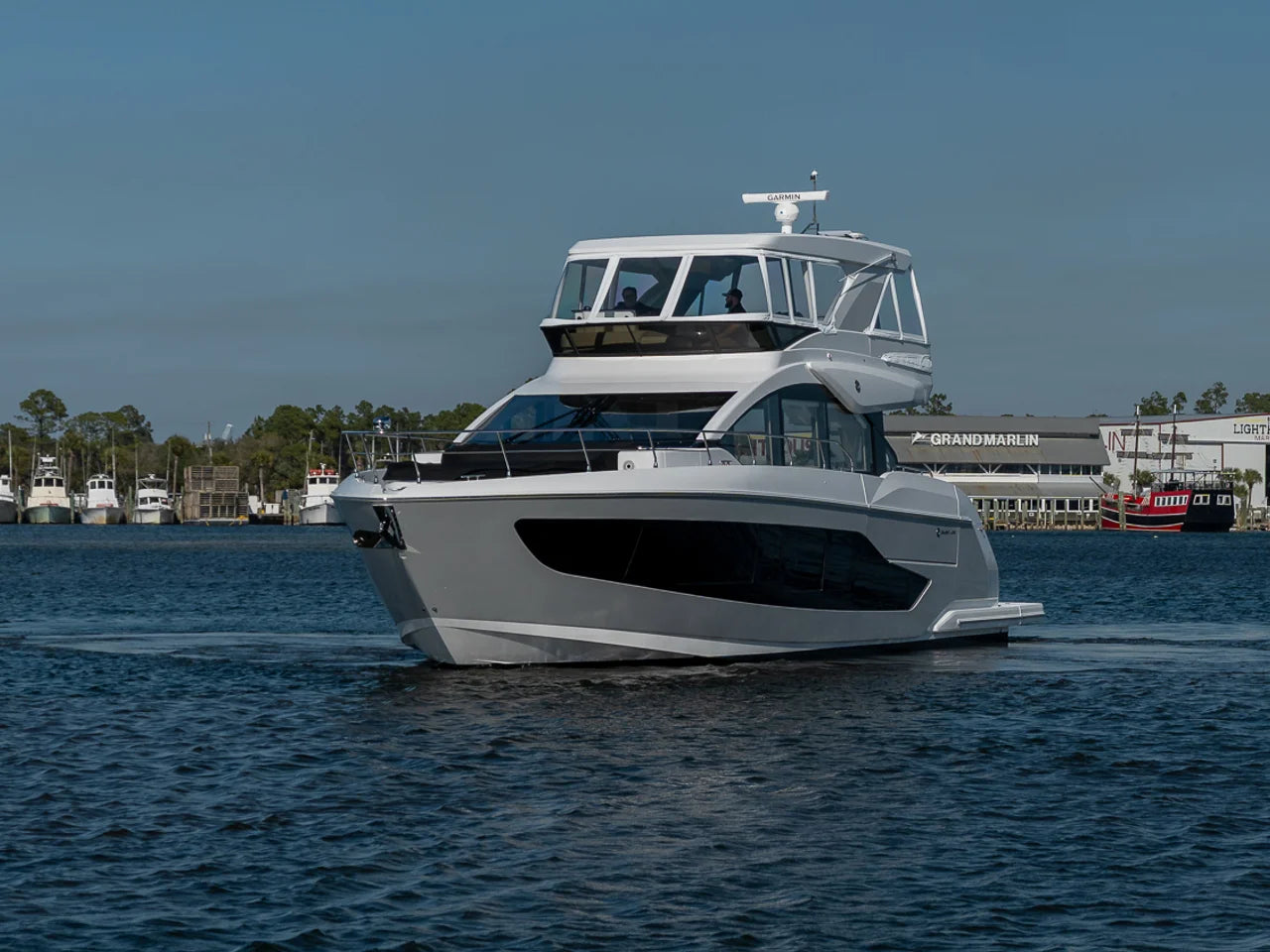 2026 Cruisers Yachts 57 FLY 57.0 feet, Clearwater, Florida #9