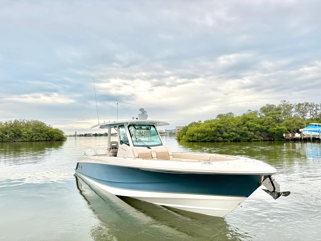 2026 Boston Whaler 360 Outrage 36.0 feet, Clearwater, Florida #10