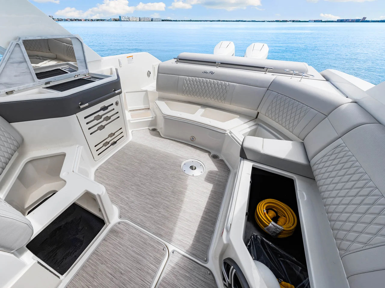 2026 Sea Ray SLX 310 Outboard 31.0 feet, Clearwater, Florida #46