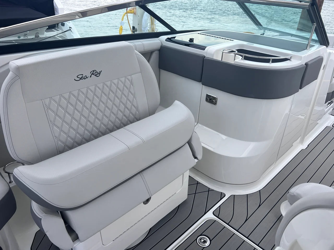 2026 Sea Ray SLX 310 Outboard 31.0 feet, Clearwater, Florida #24