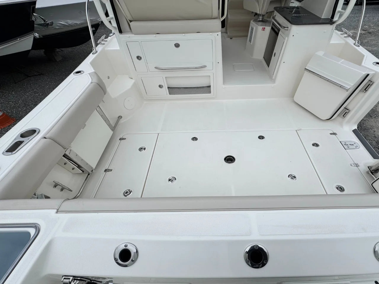 2026 Boston Whaler 325 Conquest 32.0 feet, Clearwater, Florida #8