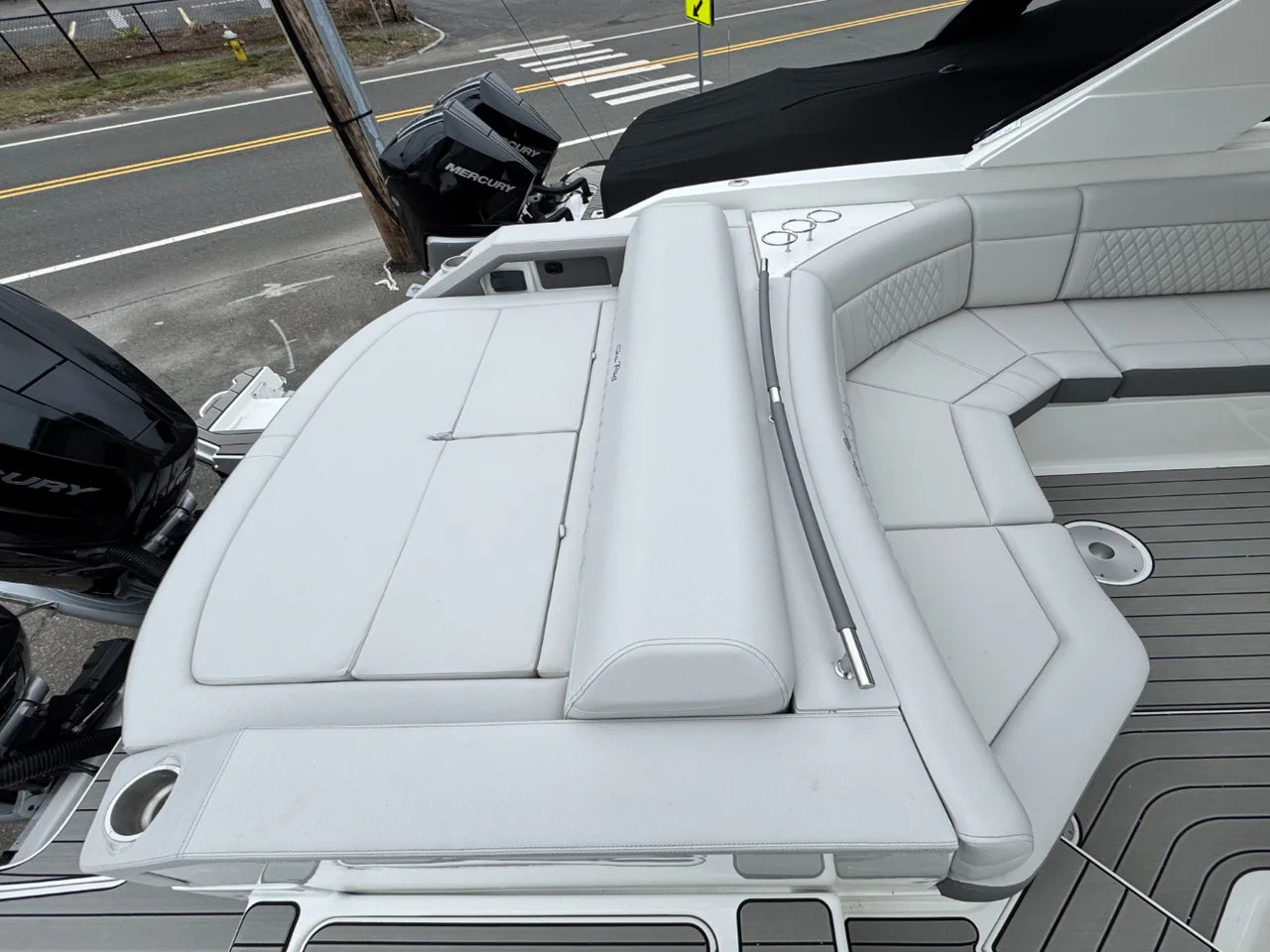 2026 Sea Ray SLX 310 Outboard 31.0 feet, Clearwater, Florida #9
