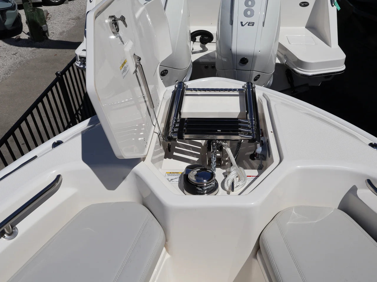 2026 Boston Whaler 280 Dauntless 28.0 feet, Clearwater, Florida #33