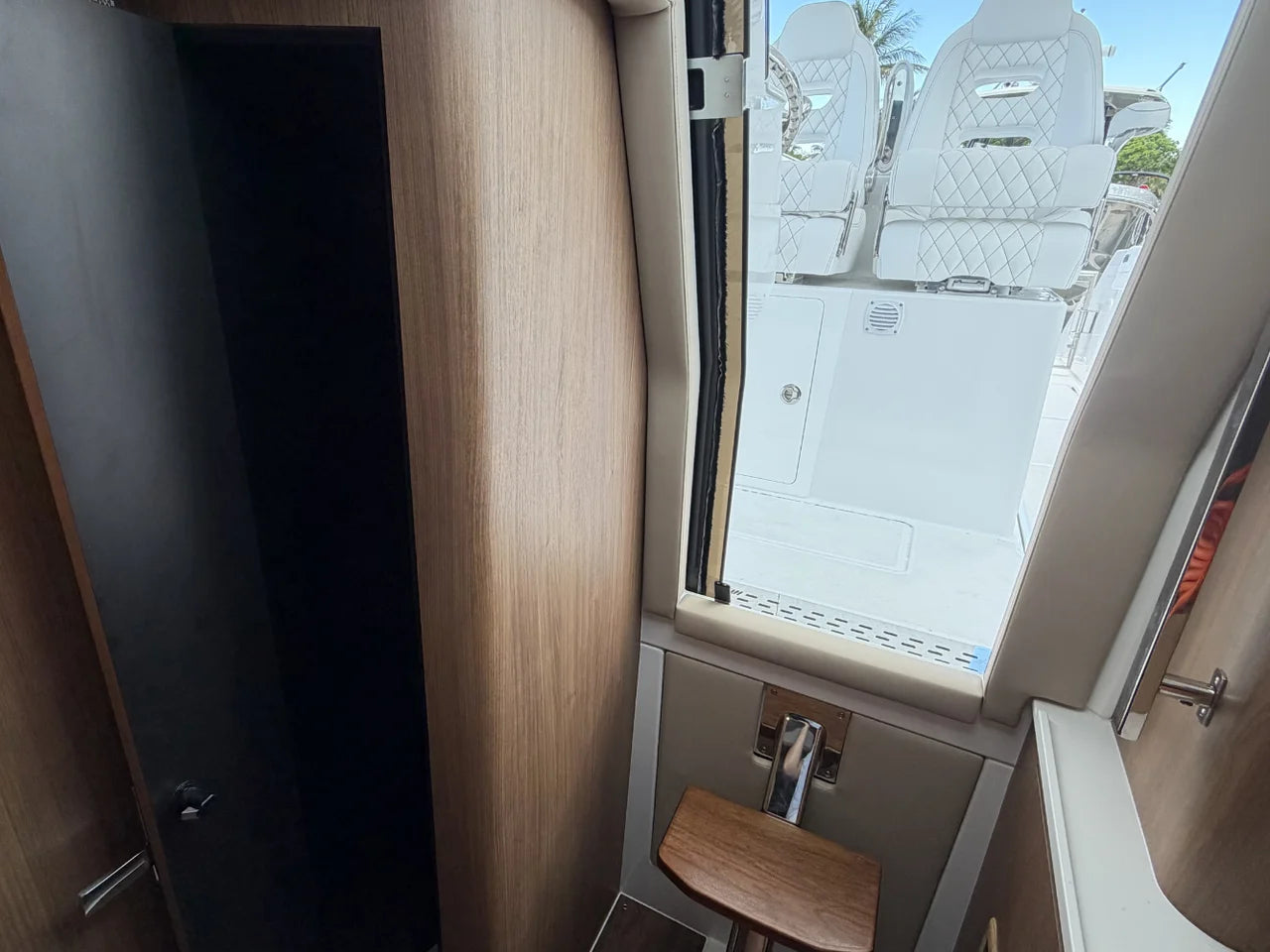 2026 Intrepid 35 VALOR 37.0 feet, Clearwater, Florida #25