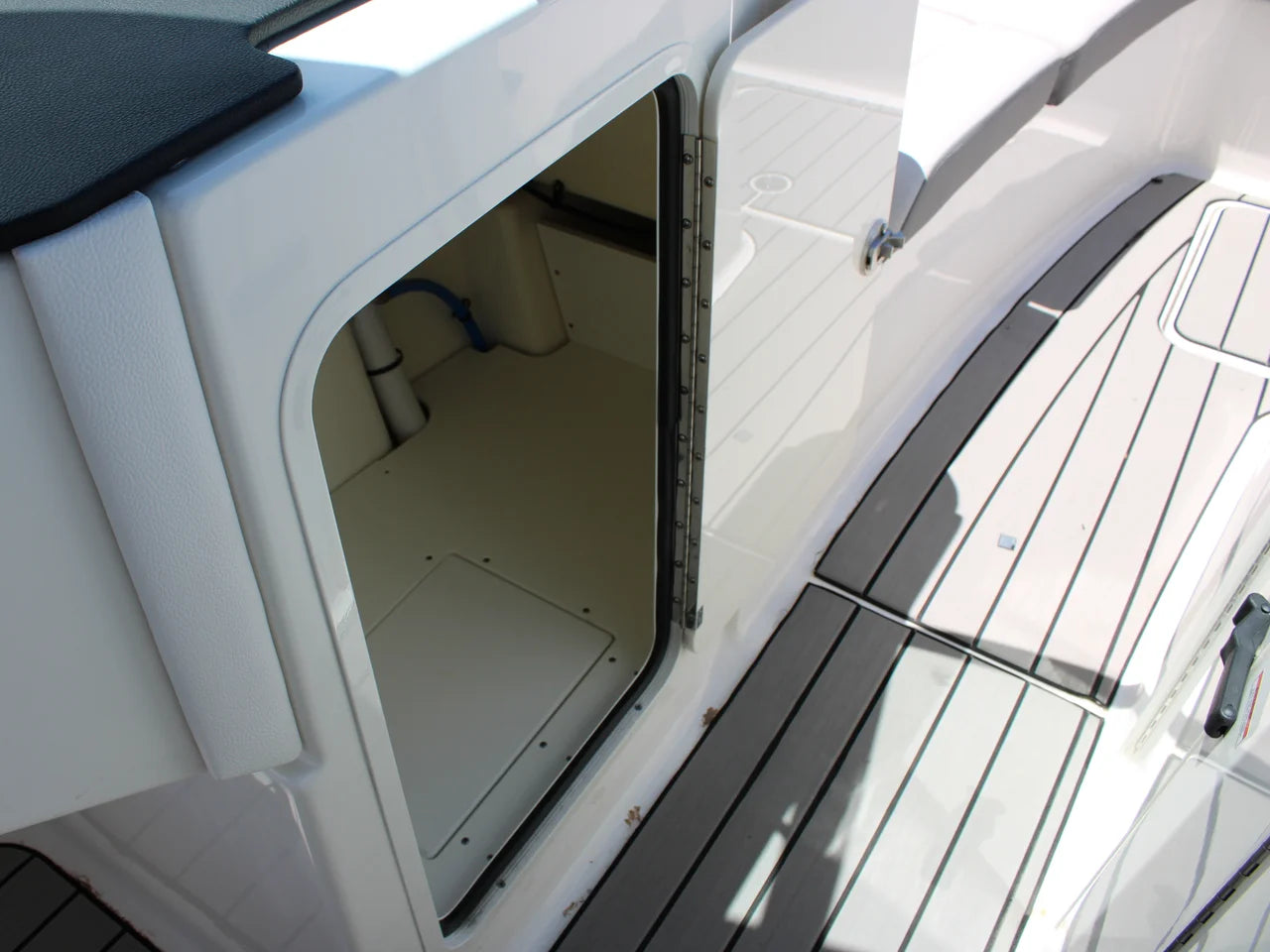 2026 Sea Ray SDX 270 Outboard 27.0 feet, Clearwater, Florida #40