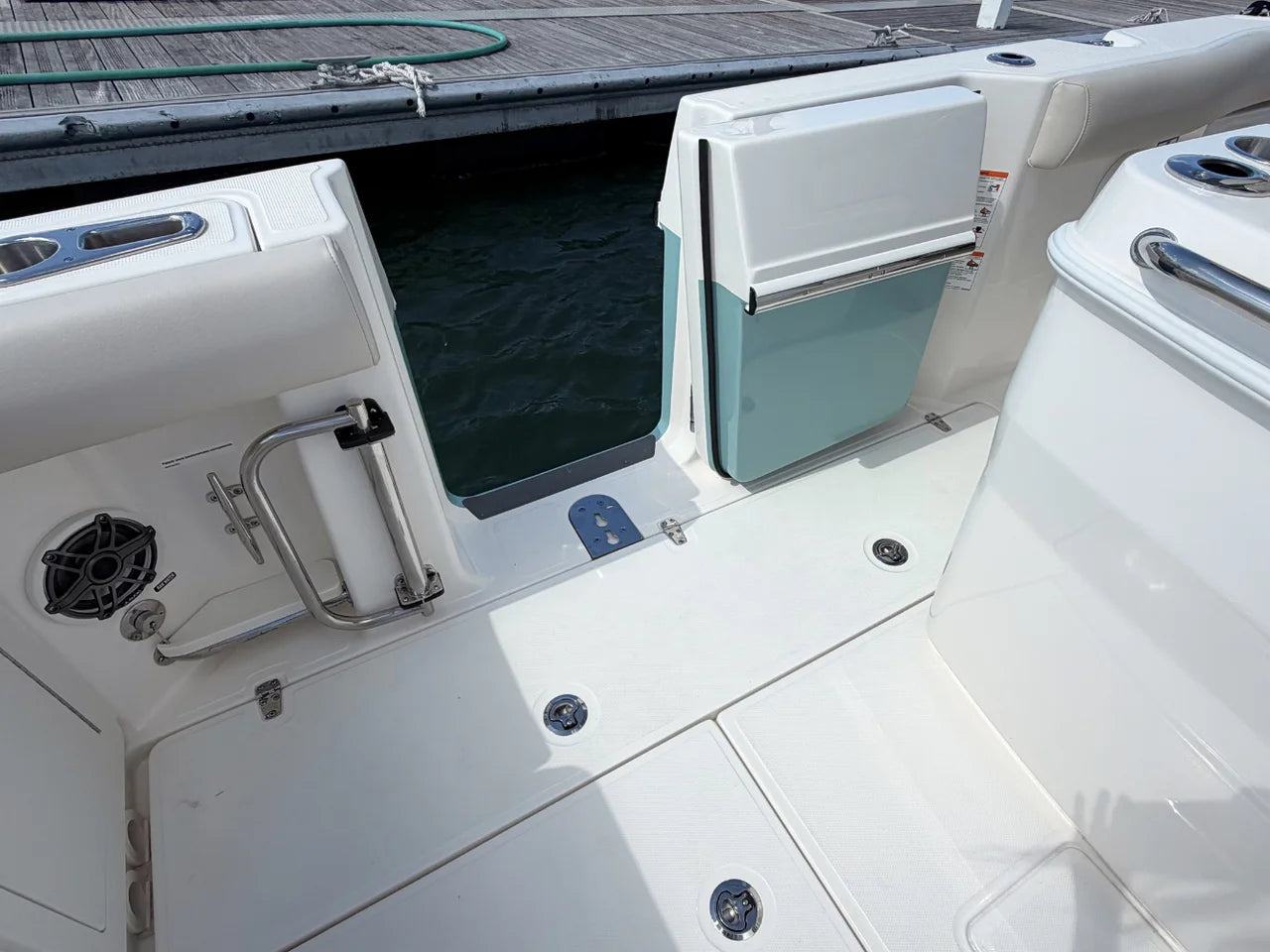 2026 Boston Whaler 280 Outrage 28.0 feet, Clearwater, Florida #6