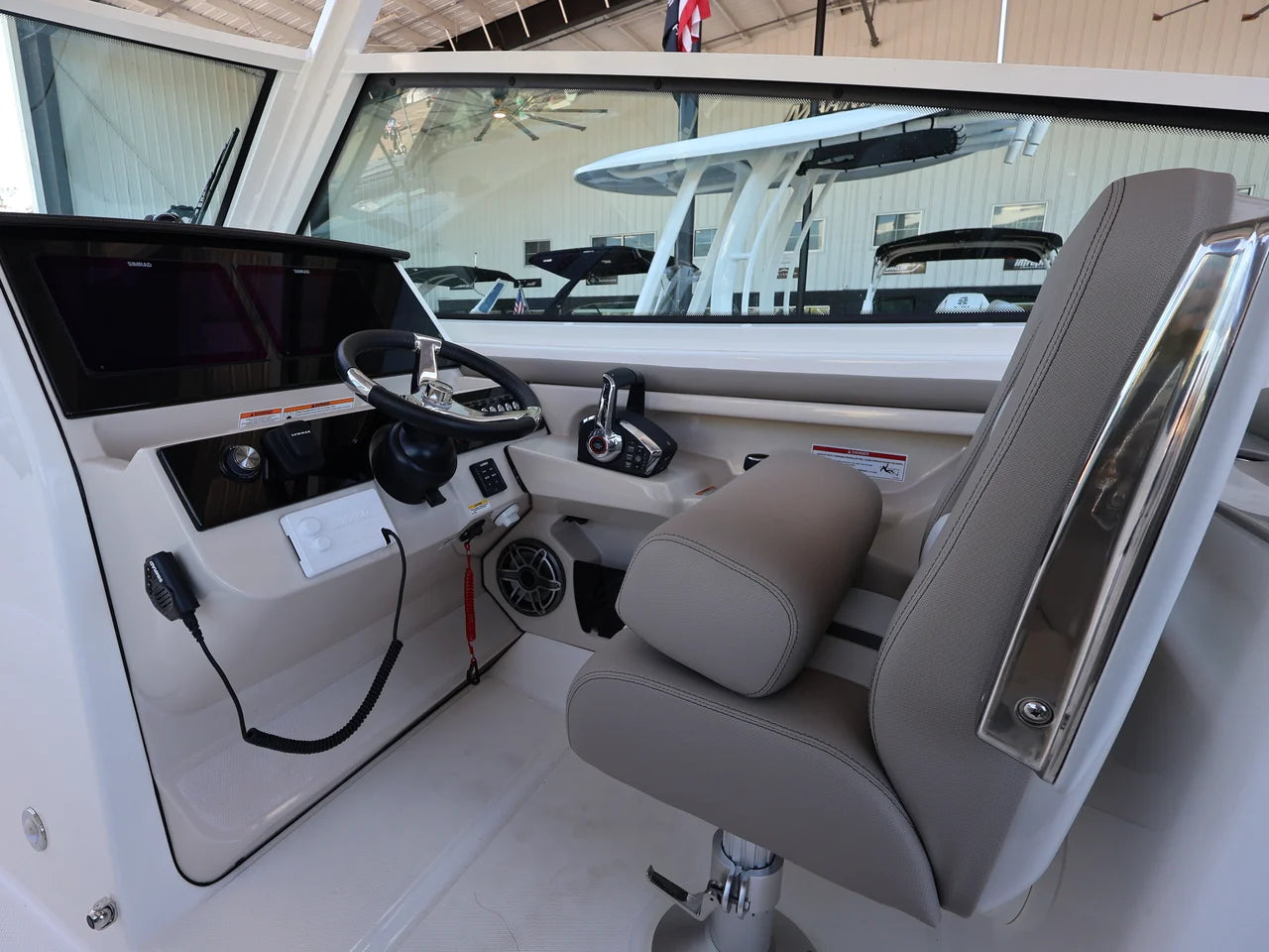 2026 Boston Whaler 330 Vantage 33.0 feet, Clearwater, Florida #26