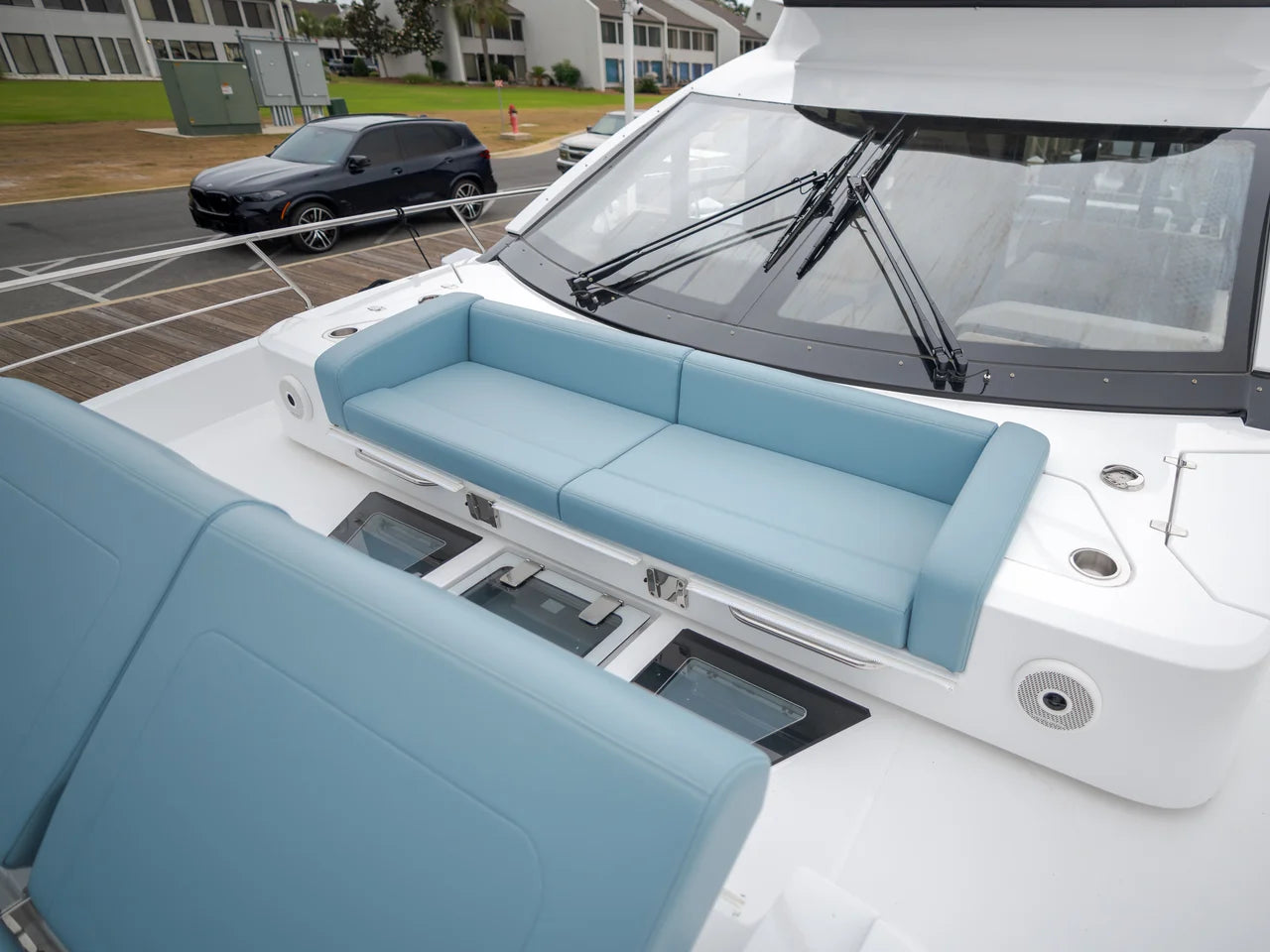 2026 Cruisers Yachts 57 FLY 57.0 feet, Clearwater, Florida #12