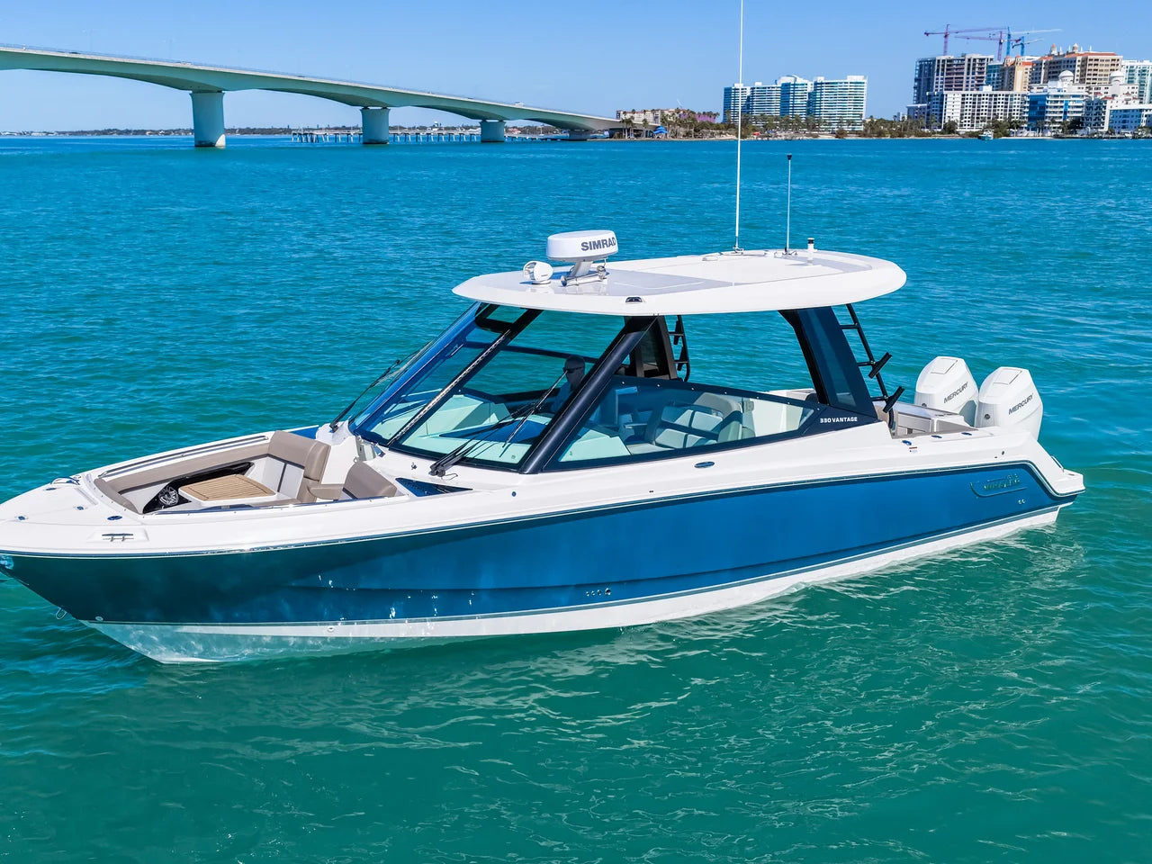 2026 Boston Whaler 330 Vantage 33.0 feet, Clearwater, Florida #3