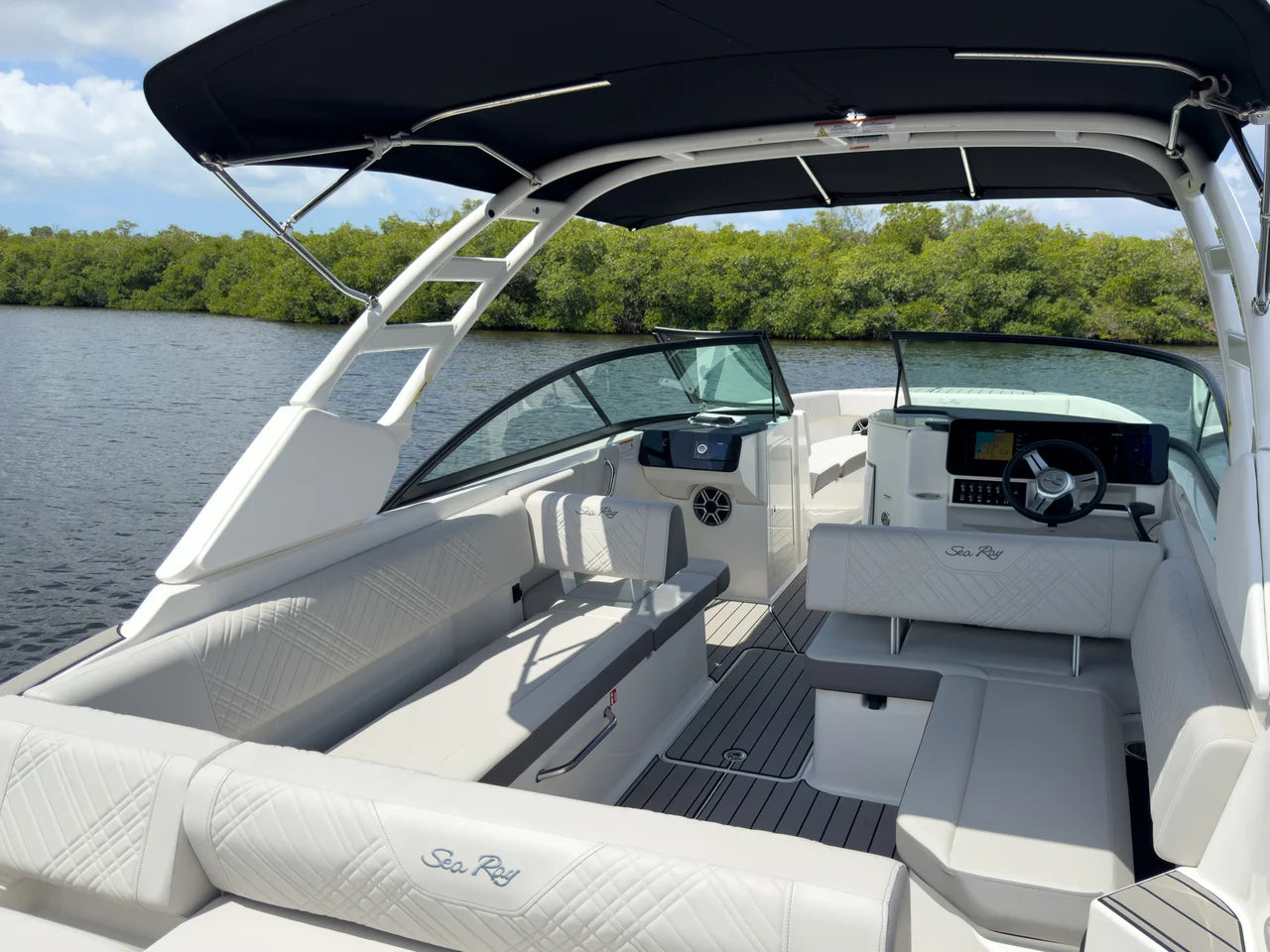 2026 Sea Ray SDX 270 Outboard 27.0 feet, Clearwater, Florida #5