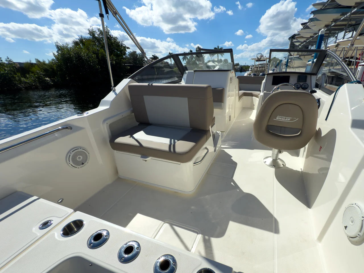 2026 Boston Whaler 210 Vantage 21.0 feet, Clearwater, Florida #6