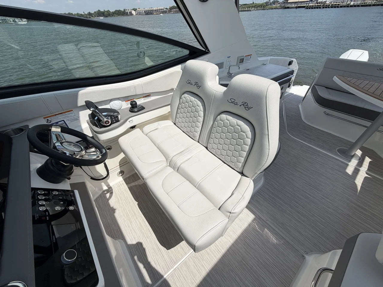 2026 Sea Ray Sundancer 320 Outboard 32.0 feet, Clearwater, Florida #28