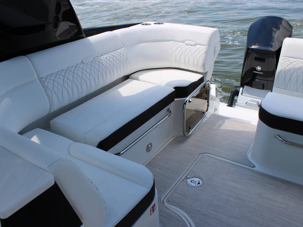 2026 Sea Ray Sundancer 370 Outboard 37.0 feet, Clearwater, Florida #90
