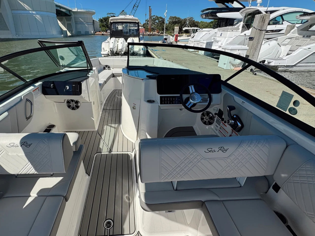 2026 Sea Ray SDX 270 Outboard 27.0 feet, Clearwater, Florida #12