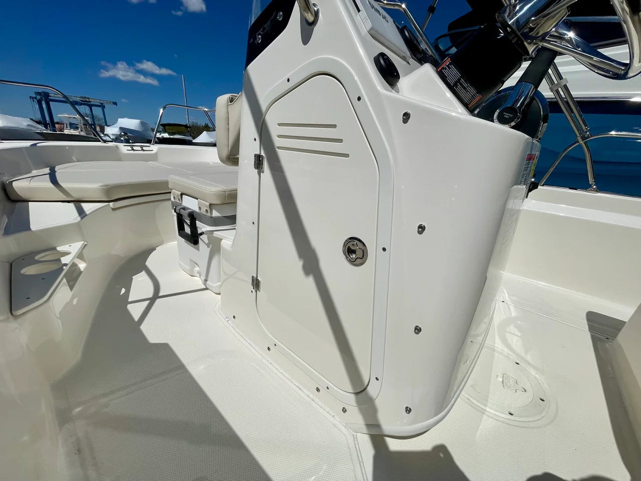 2026 Boston Whaler 170 Montauk 17.0 feet, Clearwater, Florida #9