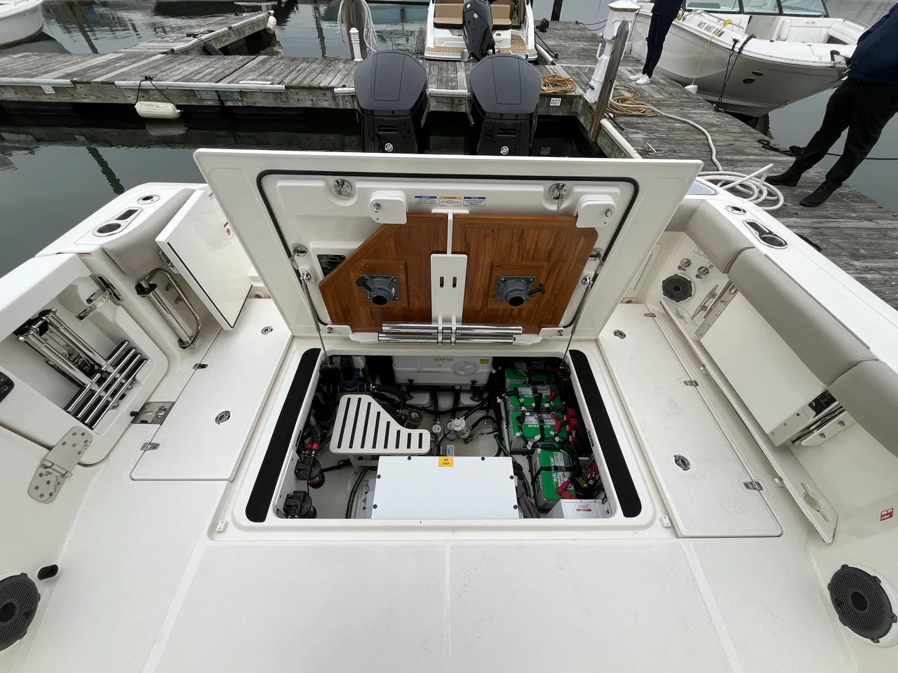 2026 Boston Whaler 365 Conquest 36.0 feet, Clearwater, Florida #13