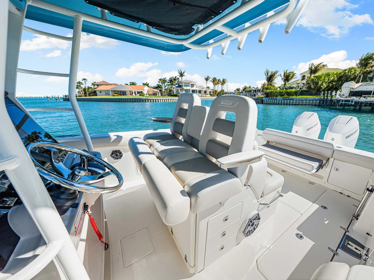 2026 Boston Whaler 330 Outrage 33.0 feet, Clearwater, Florida #15
