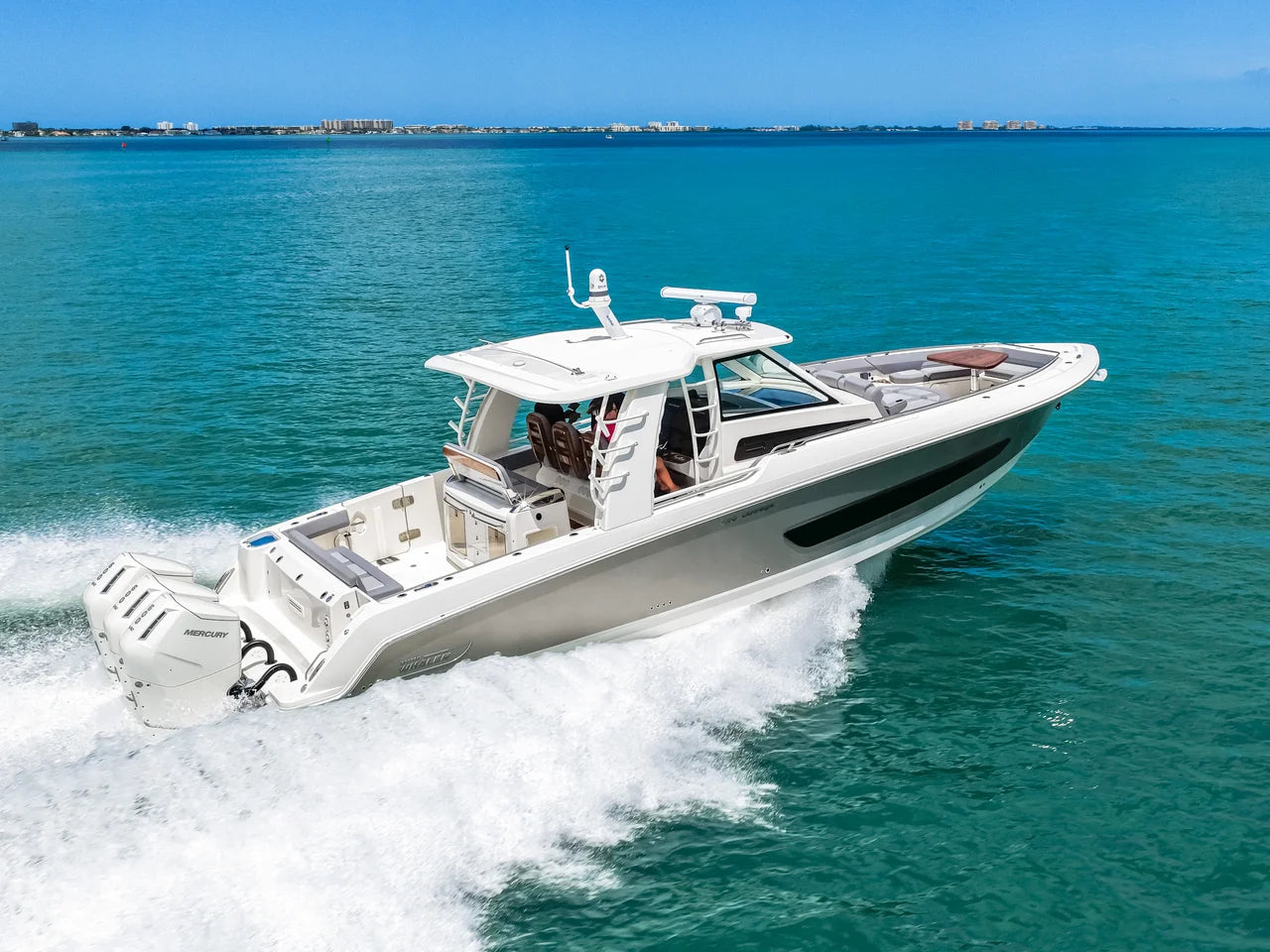 2025 Boston Whaler 420 Outrage 42.0 feet, Clearwater, Florida #59