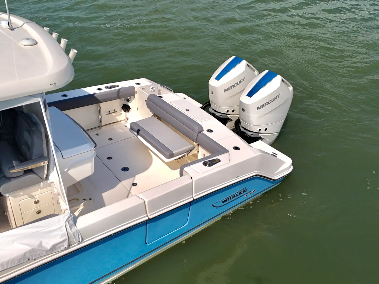 2026 Boston Whaler 330 Outrage 33.0 feet, Clearwater, Florida #18
