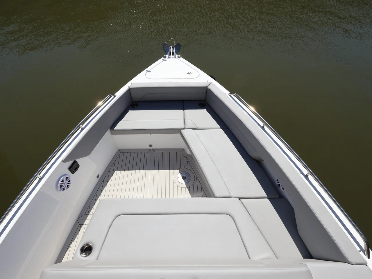 2026 Cruisers Yachts 38 VTR 38.0 feet, Clearwater, Florida #48