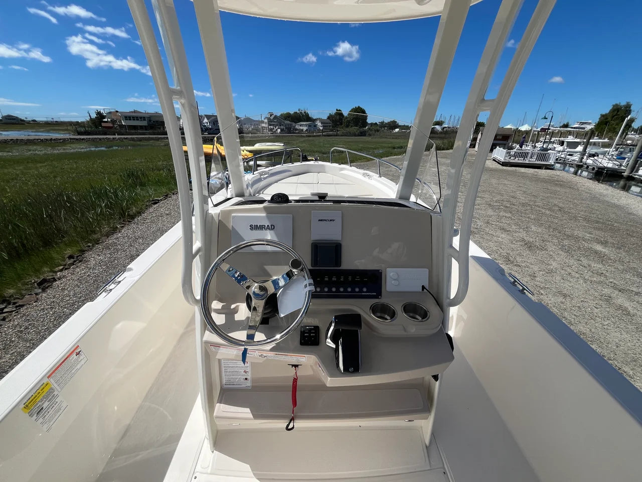2026 Boston Whaler 250 Dauntless 25.0 feet, Clearwater, Florida #8