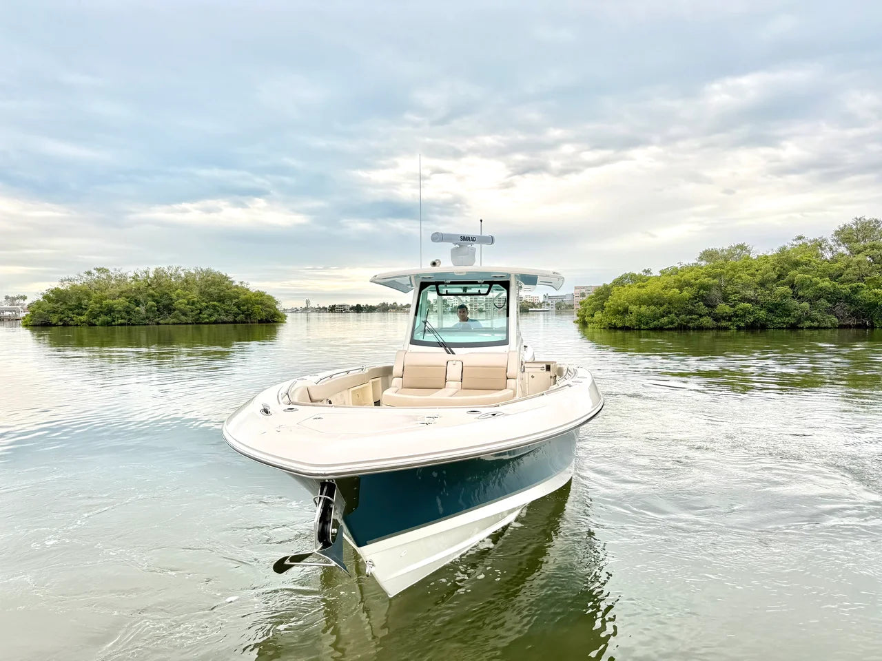 2026 Boston Whaler 360 Outrage 36.0 feet, Clearwater, Florida #7