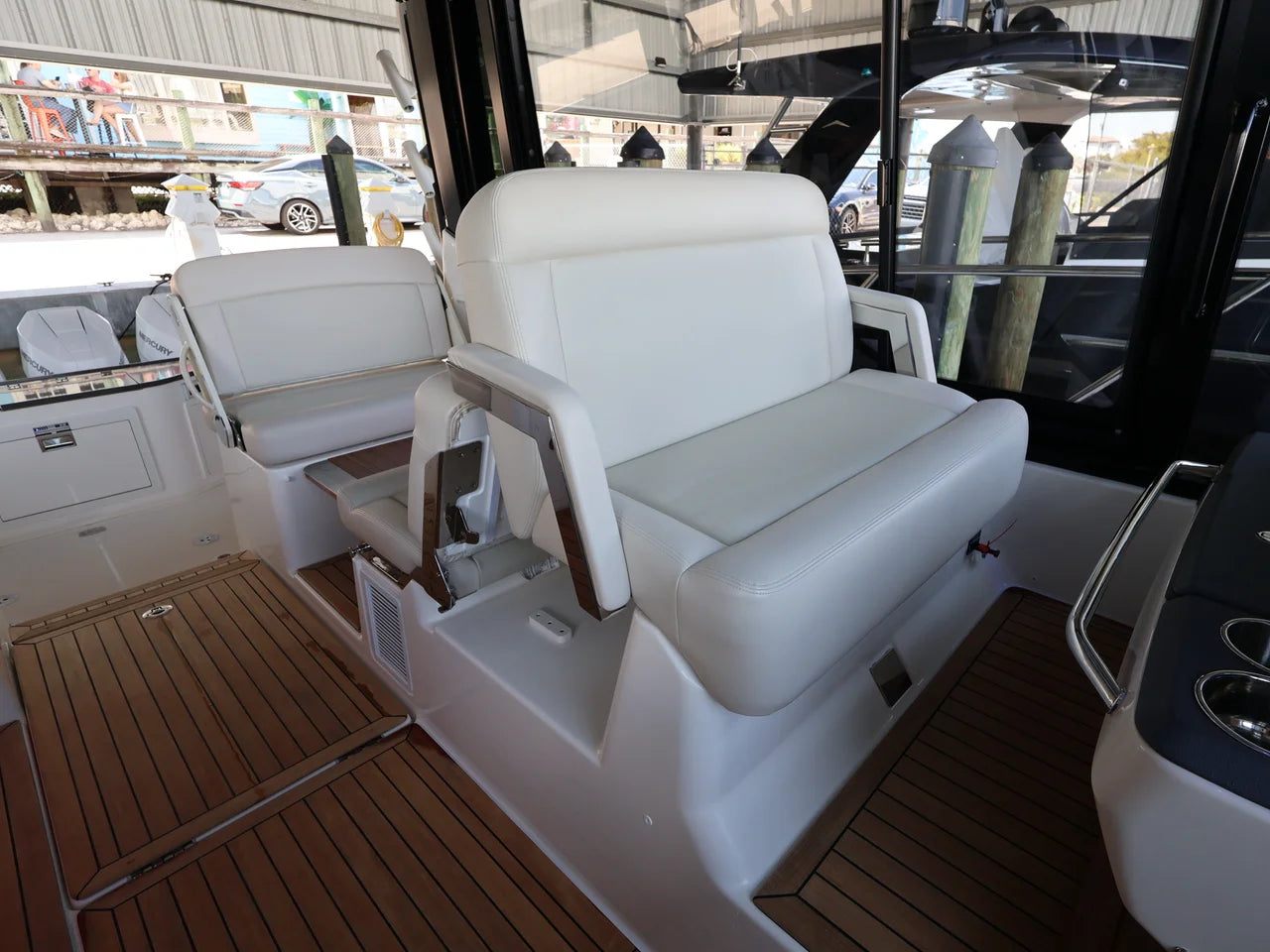 2026 Boston Whaler 405 Conquest 40.0 feet, Clearwater, Florida #60