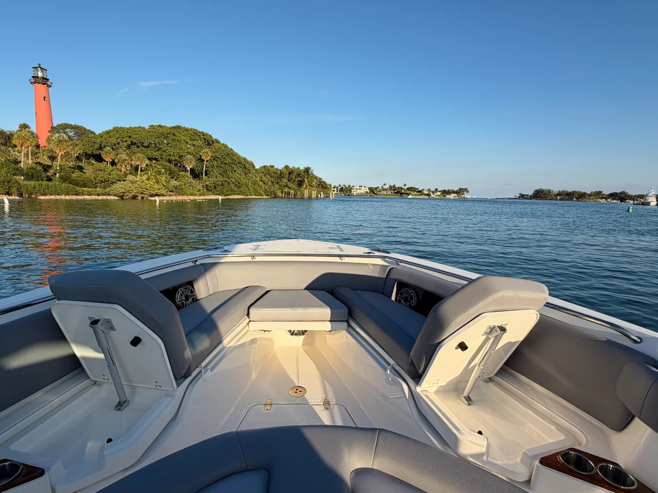 2026 Boston Whaler 360 Outrage 36.0 feet, Clearwater, Florida #32