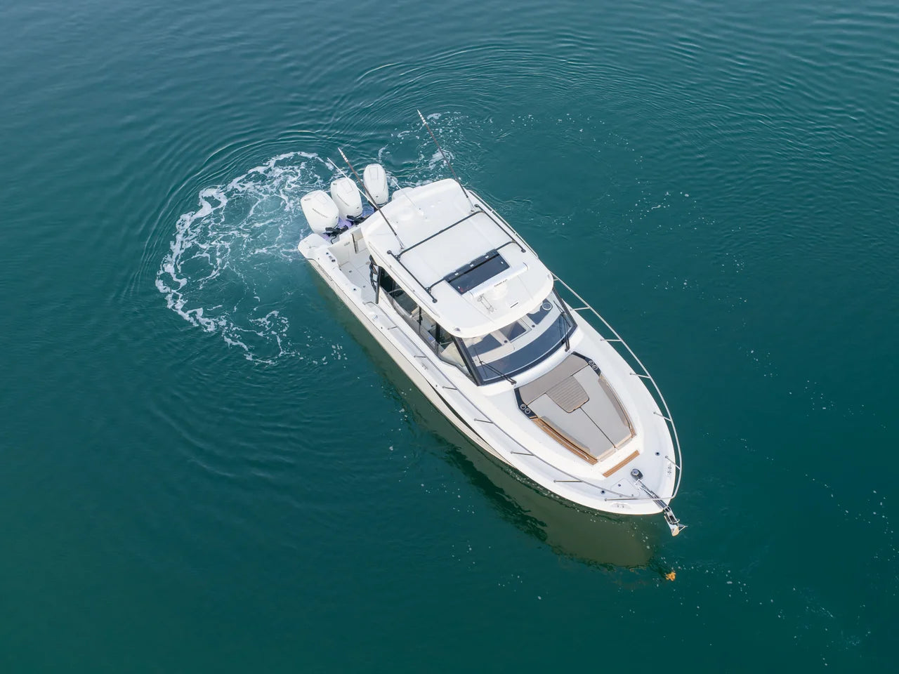 2026 Boston Whaler 365 Conquest 36.0 feet, Clearwater, Florida #8