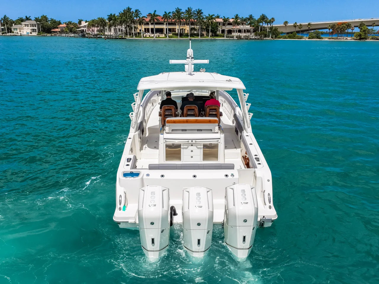 2025 Boston Whaler 420 Outrage 42.0 feet, Clearwater, Florida #4