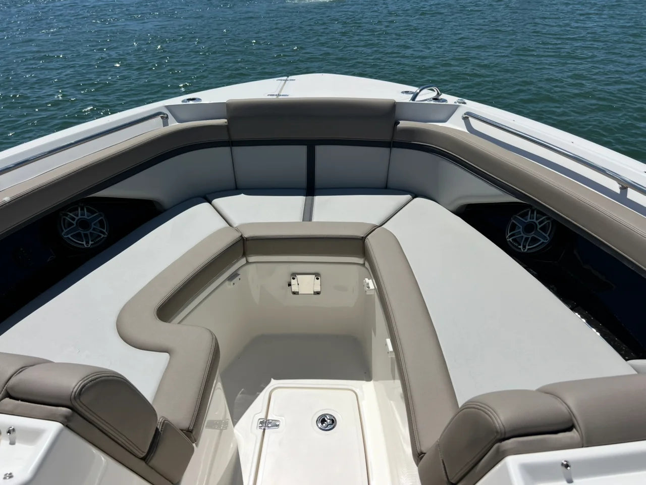 2026 Boston Whaler 330 Vantage 33.0 feet, Clearwater, Florida #30