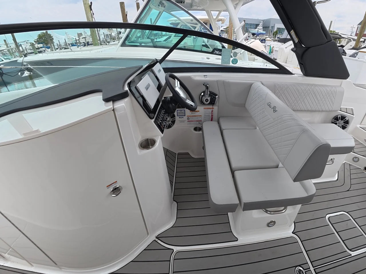 2026 Sea Ray SDX 270 Outboard 27.0 feet, Clearwater, Florida #15