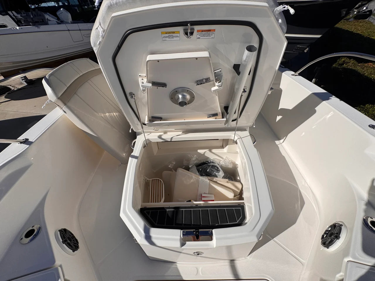 2026 Boston Whaler 280 Dauntless 28.0 feet, Clearwater, Florida #29