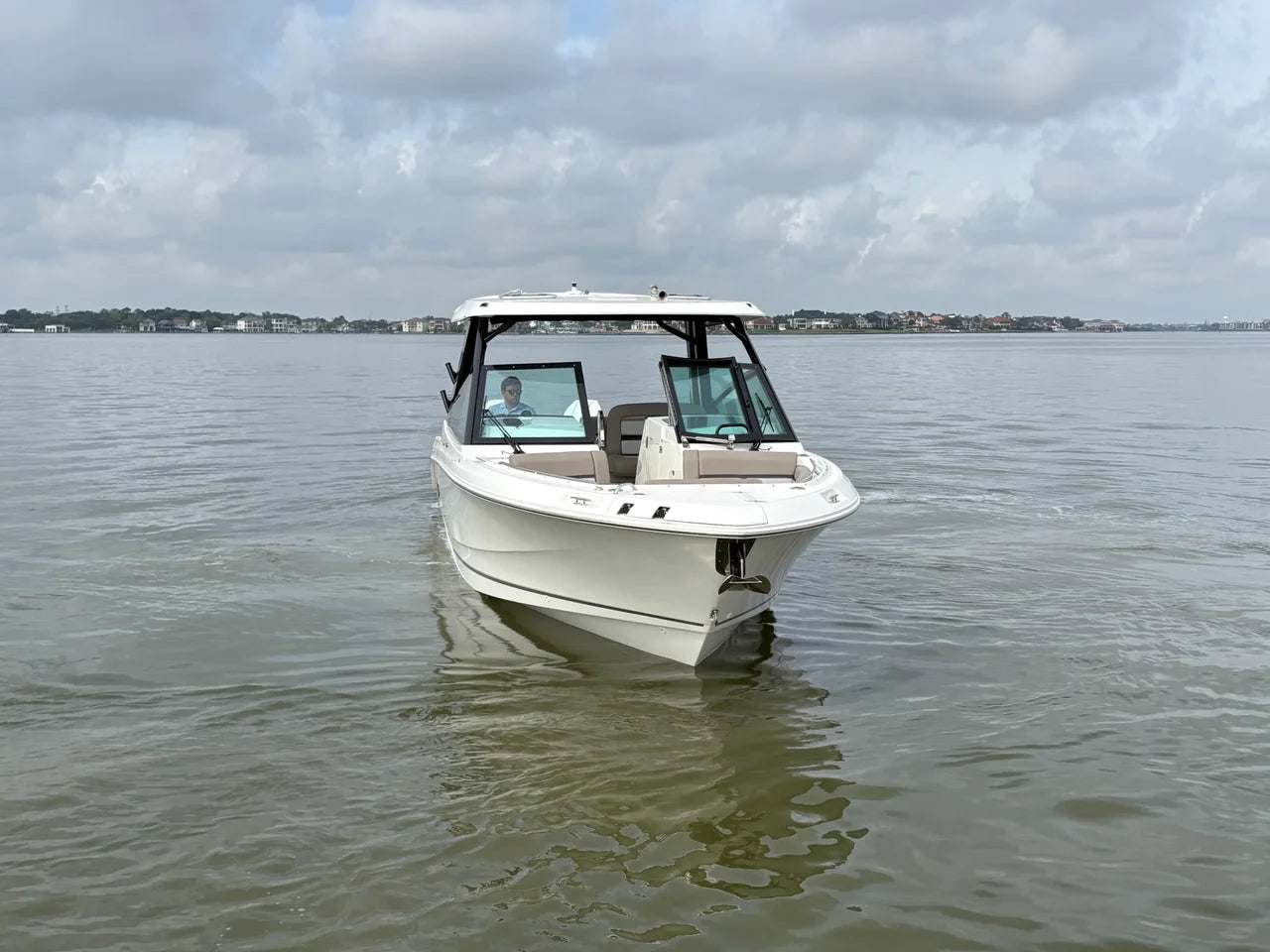 2025 Boston Whaler 330 Vantage 33.0 feet, Clearwater, Florida #11