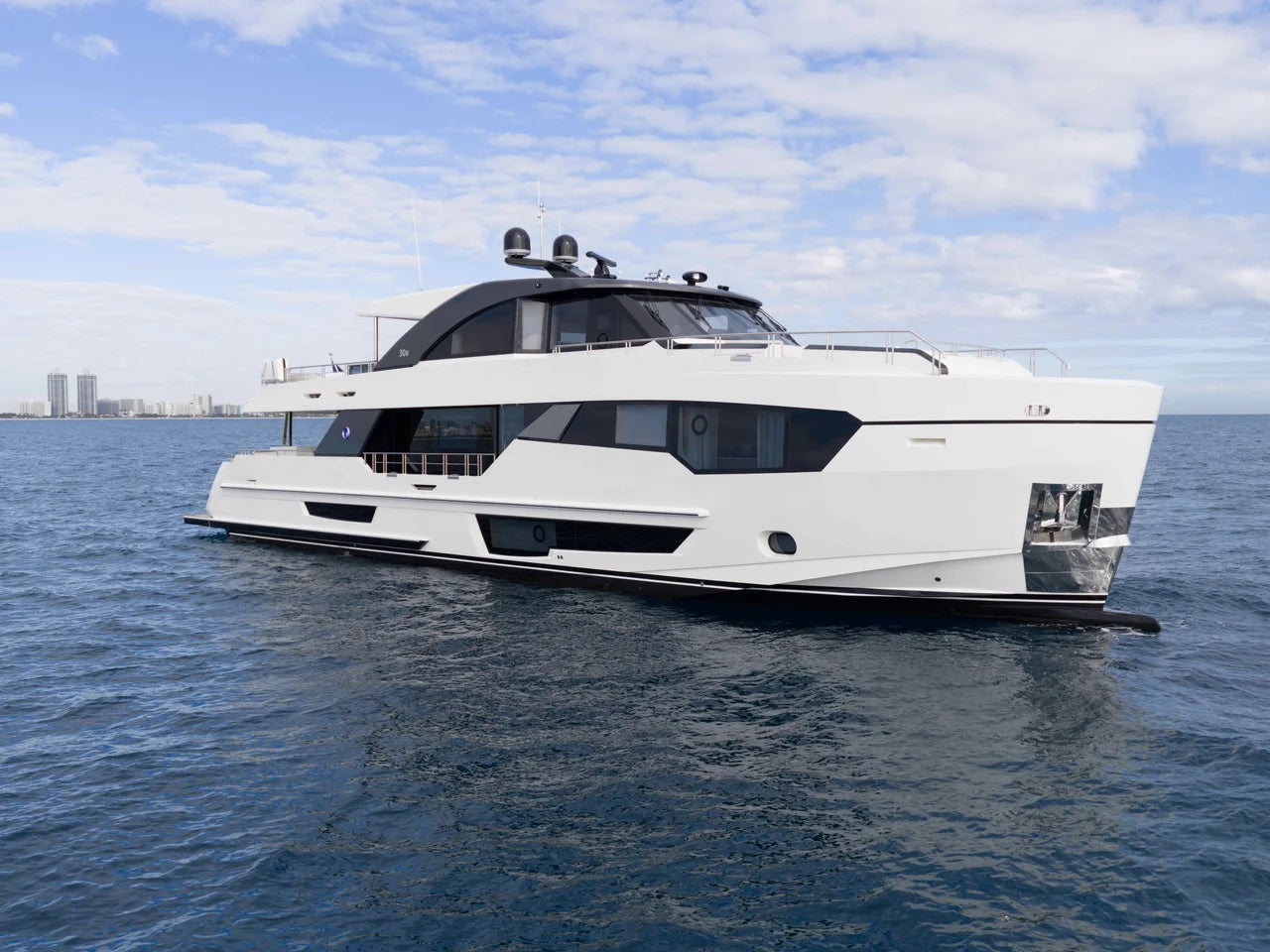2027 Ocean Alexander 30R 98.0 feet, Clearwater, Florida #3
