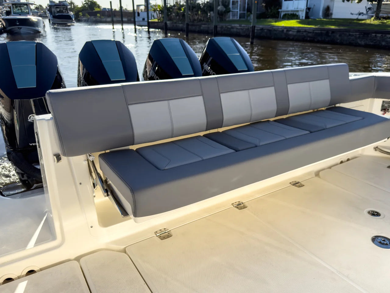2026 Boston Whaler 420 Outrage 42.0 feet, Clearwater, Florida #7
