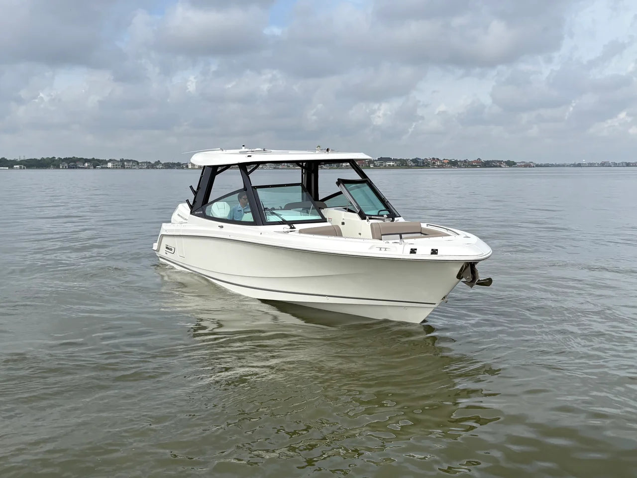 2025 Boston Whaler 330 Vantage 33.0 feet, Clearwater, Florida #10