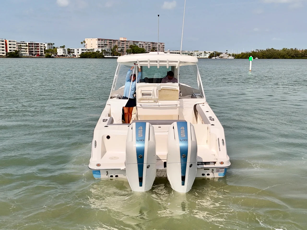 2026 Boston Whaler 330 Outrage 33.0 feet, Clearwater, Florida #3