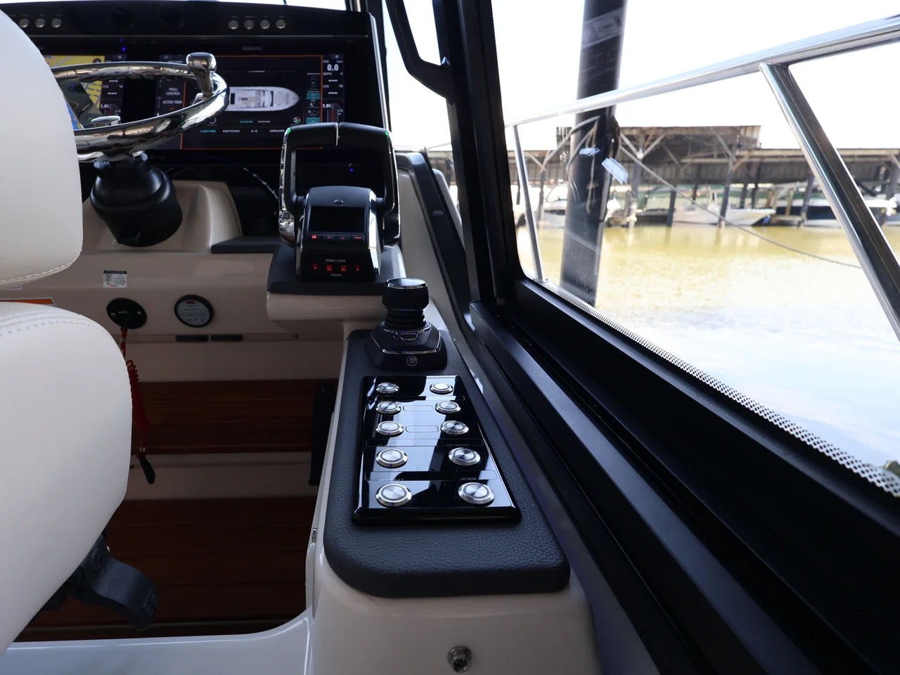 2026 Boston Whaler 405 Conquest 40.0 feet, Clearwater, Florida #53
