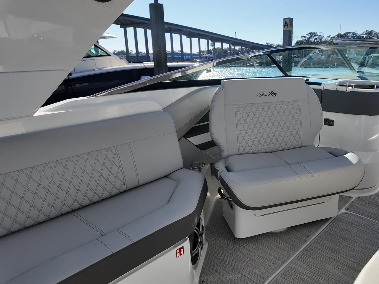 2026 Sea Ray SLX 310 Outboard 31.0 feet, Clearwater, Florida #18